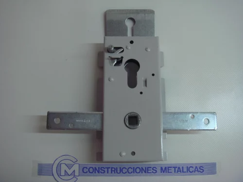 Cerradura de 2 aletas para puerta basculante Berry N80